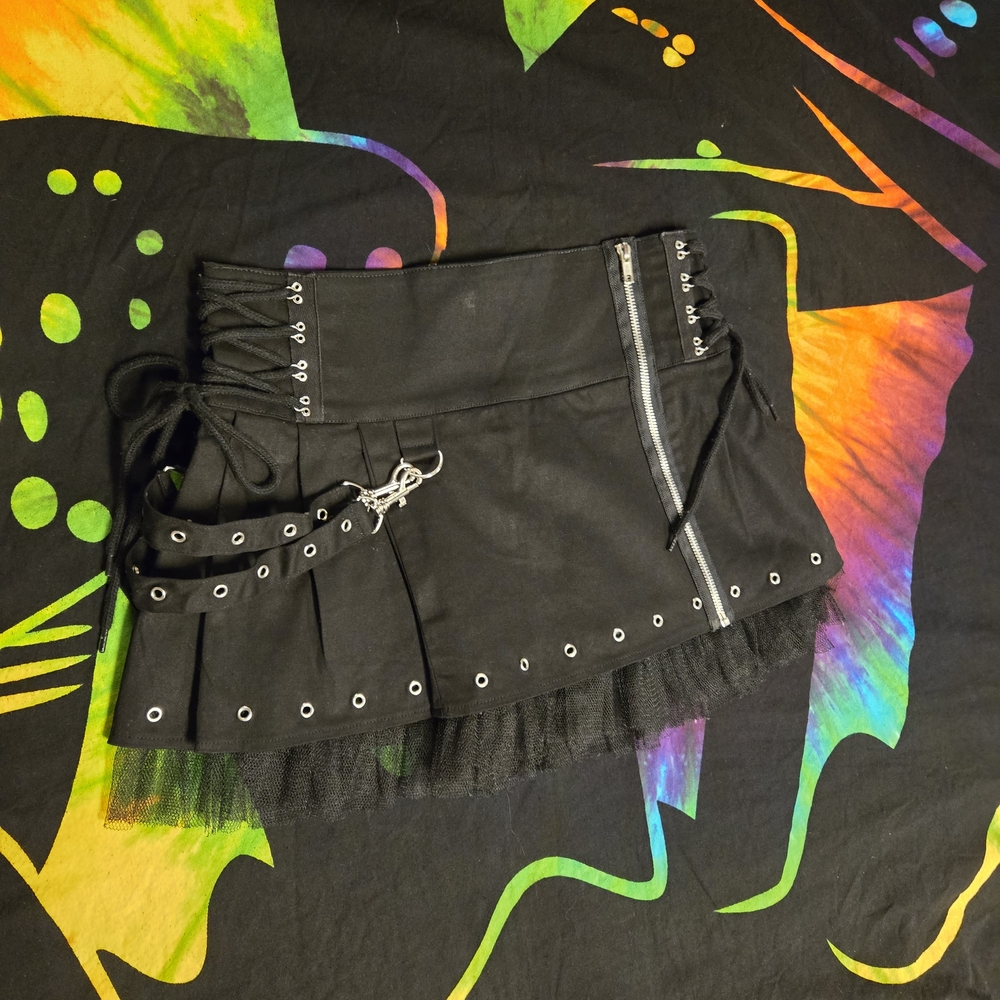 Hell Bunny Skirt - Picture 6 of 11
